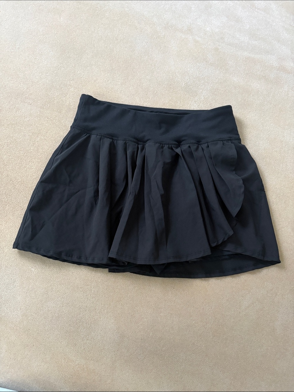 JoyLab Women’s Black Athletic Skort with Flowy Overlay